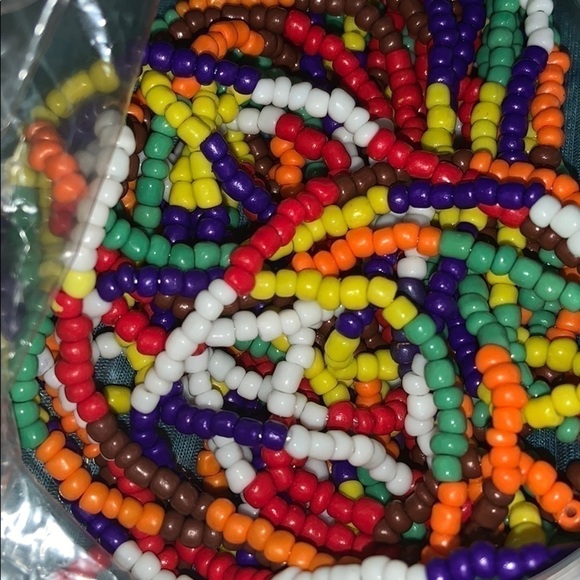 New 9 Individual Black Crystal Handmade Bead Necklace. - Picture 4 of 4